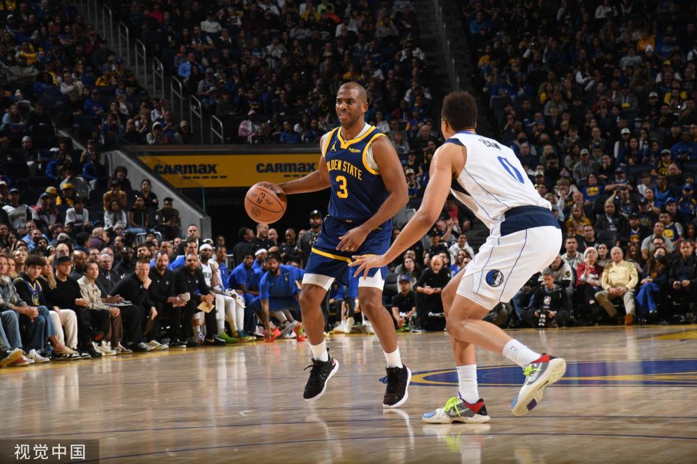 冠军奖杯返 冠军奖杯返